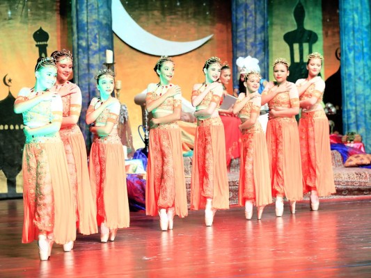 Mágica presentación de La Academia de Baile ADAGIO