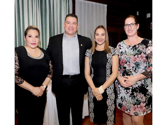 Bienvenida al embajador de Venezuela