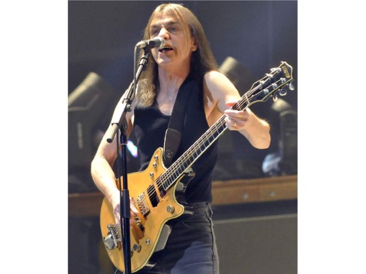 El músico escocés Malcolm Young, hermano del líder y vocalista Angus Young y cofundador del histórico grupo de rock AC/DC durante los 70, murió a lo 64 años en noviembre de este año en Nueva Gales del Sur, Australia