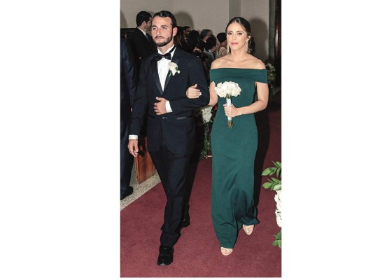 Gamal Nazar y Melanie Andonie celebran boda religiosa