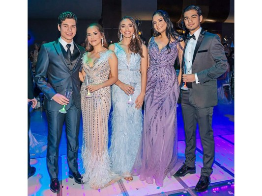 La gala ''Reflections Off The Future'' de Seran School  