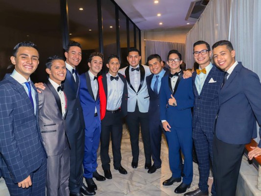 Carlos Morales, Carlos Ramos, Andoni Ricardo, Franco Fuentes, Christian Martínez, Luis Pérez, Isaac Cálix, José Murillo, Nashelly Turcios y Luis Sorto