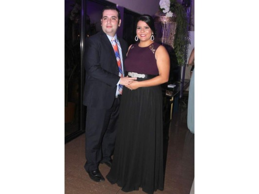 La boda de Ana Cecilia Heredia y Johnny Sikaffy