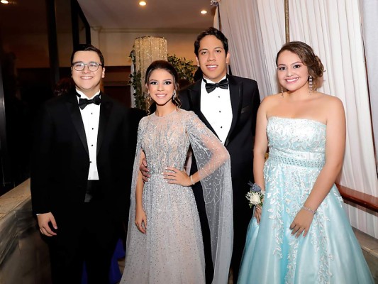 Best moments: Prom de la Delcampo International School 2019