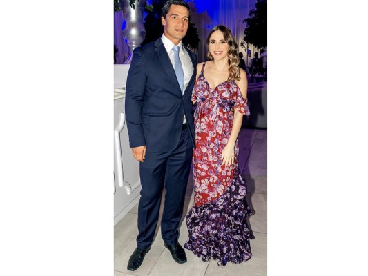 Giancarlo Casco y Giselle Maalouf celebran por su matrimonio