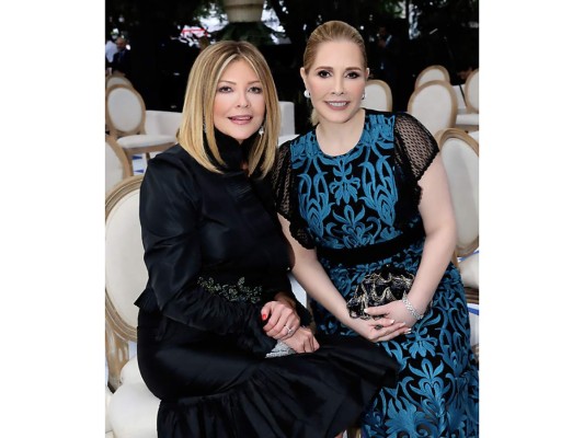 Brenda Rodríguez y Lissete Asfura
