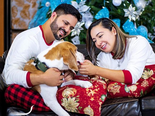 Estas telas son perfectas para confeccionar atuendos para tus photoshoots familiares o para decorar tu casa en estas fiestas navideñas. <br/>