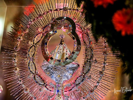 Honduras celebra fiesta tradicional en honor a la Virgen de Suyapa