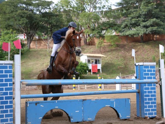 Competencia de Salto en La Herradura