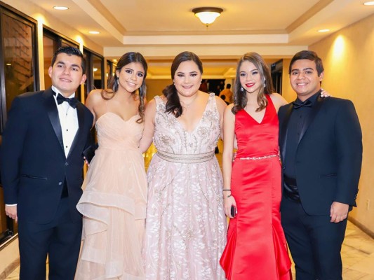 Diego Bier, Camila Alcerro, Sofía García, Dominique Triminio