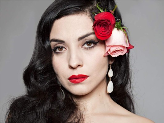 Mon Laferte presenta su álbum Norma