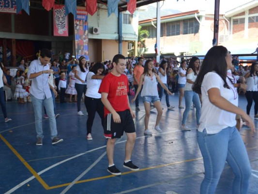 El Día Típico de la Episcopal El Buen Pastor  