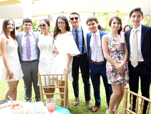 Senior breakfast de la Escuela Americana