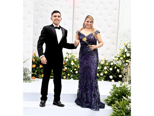 Alejandro Romero y Nivis Sandoval