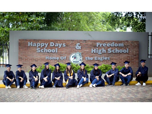 Grad de Freedom High School