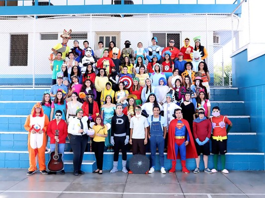 Los seniors 2019 celebraron su tradicional Cartoon Day personificando a sus caricaturas favoritas en una mañana de pura diversión