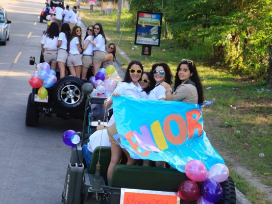 Senior entrance del Valle de Sula  