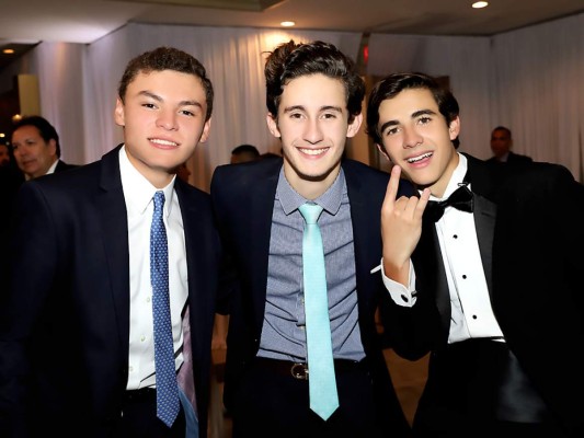 René Estrada, leo Márquez e Ian Motz