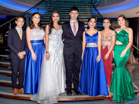 La noche de los Academy Awards de la Freedom High School  