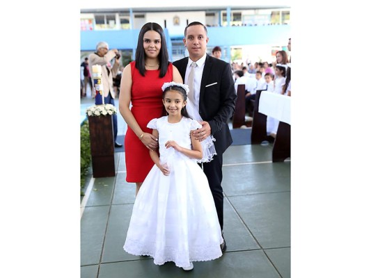 Primera comunión en Macris School