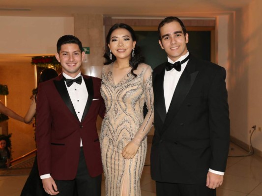 Gabriel Mendoza, Kalin Chang y Gabriel Guevara