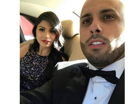 Nicky Jam y la modelo colombiana Angélica Cruz, están divorciados. El artista de 37 años fue quien emitió el divorcio en una corte de Miami, señalando “diferencias irreconciliables”. Su relación solo tuvo una duración de tres años.