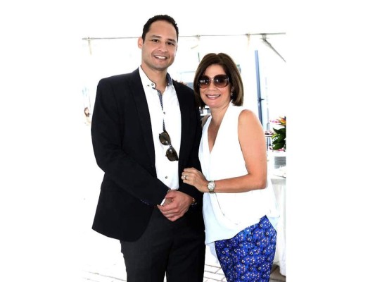 Inauguración de la sala de ventas Condominios Manzano