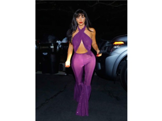 Bidi Bidi Bom Bom....¡Kim Kardashian tiene las mismas curvas que Selena Quintanilla!