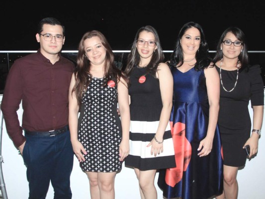 Inauguran el Sky Lounge de Fontana del Valle