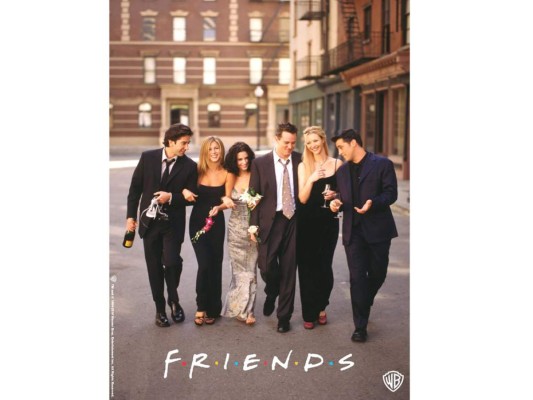 11. Friends, la clásica historia que todos amamos el grupo de amigos que viven en Manhattan en los años noventa. Llena de amor, aventuras y mucha comedia, todos la volvemos a ver una y otra vez