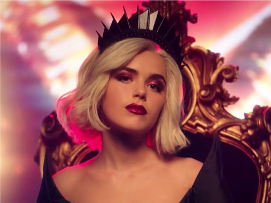 ''Directo al Infierno'' el nuevo music video trailer de Chilling Adventures of Sabrina