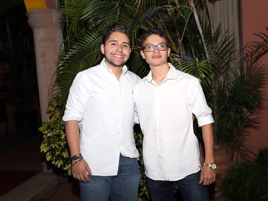 White Party de la Estancia School