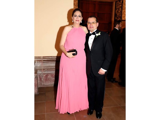 La boda de Natalie Cooper y Rodrigo Marenco  