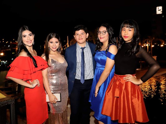 Inolvidable cena de los Seniors 2020 de la Elvel School