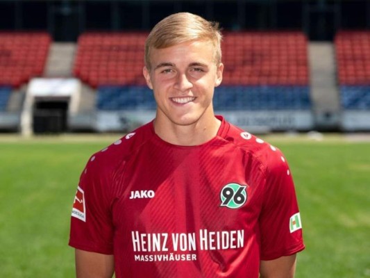 Timo Hübers, Hannover 96<br/><br/>