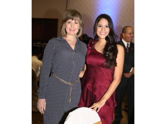 FUNDHARSE premia a OPSA con el Sello Socialmente Responsable