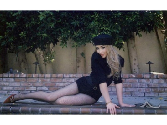 Sabrina Carpenter será la nueva “Alicia en el País de las Maravillas”