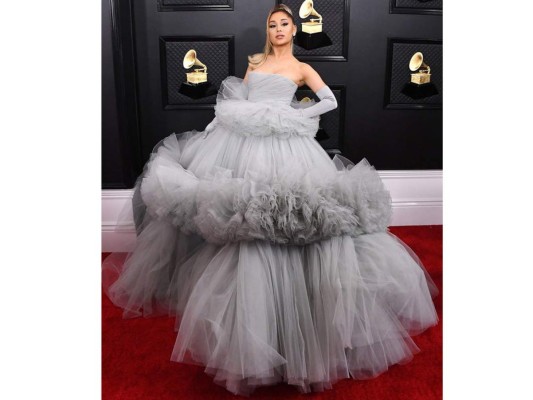 Extra es la fashion trend de los Grammy Awards 2020