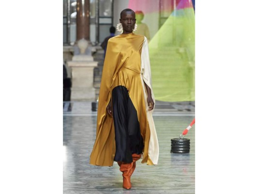 Los mejores looks del London Fashion Week 2020