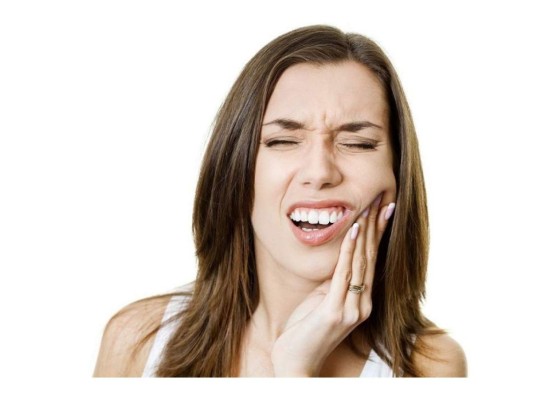 Dolores bucales: la pulpa de la planta alivia las llagas, la gingivitis y la estomatitis. Tritúrala y aplícala en contacto con la herida, te aliviará y hará que se cure antes.