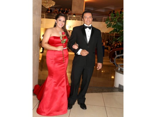 Ashley y César Díaz