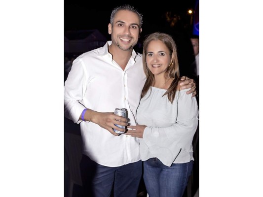 Juan y Larissa Boadla.
