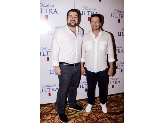 Fernando Sacasa y Julio Collier.
