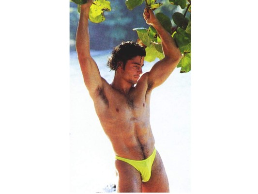 Las fotos más sexy's de Chayanne