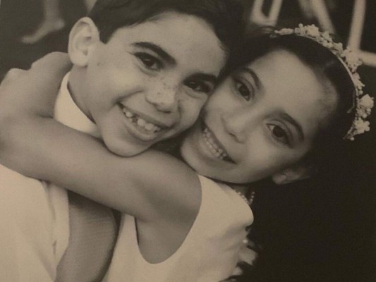 La hermana menor de Cameron Boyce, Maya, recordó al actor quien falleció en julio, a los 20 años.