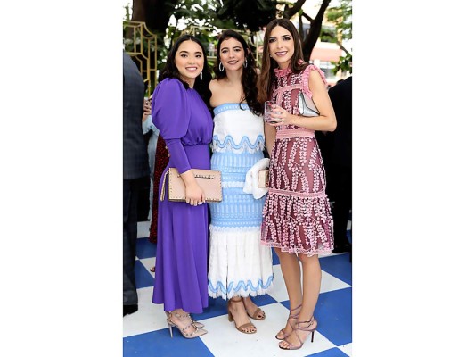 Analucia Elvir ,Yami Hawit y Andrea Atala