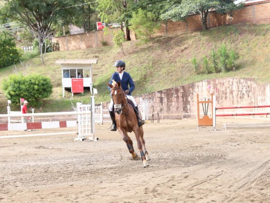 Competencia de Salto en La Herradura