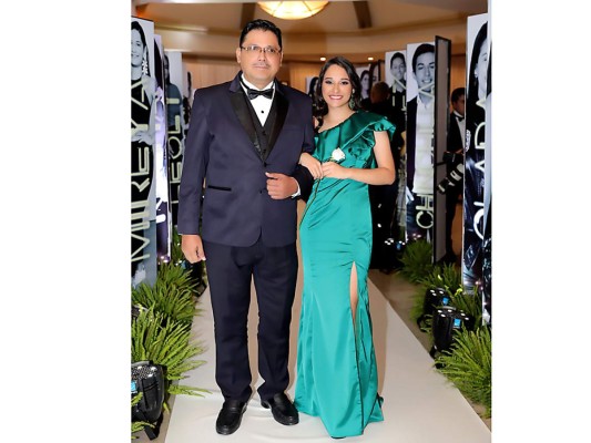 Miami Vibes: Desfile Padres e Hijos en la Gala de la Macris School 2019