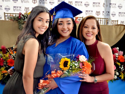 Graduación de los Seniors 2019 de la Discovery School