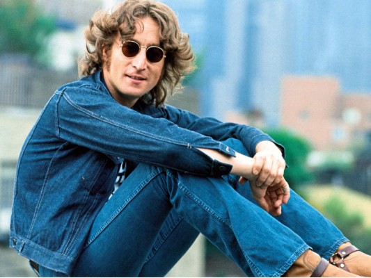 John Lennon. En la canción God, Lennon hace referencia específica a que solo cree en él mismo. Sin embargo, no era satánico ni anticristiano como muchos medios lo han pintado; durante el último año de su vida, el cantante aseguró que se consideraba mucho más religioso que personas que dicen creer en Dios.